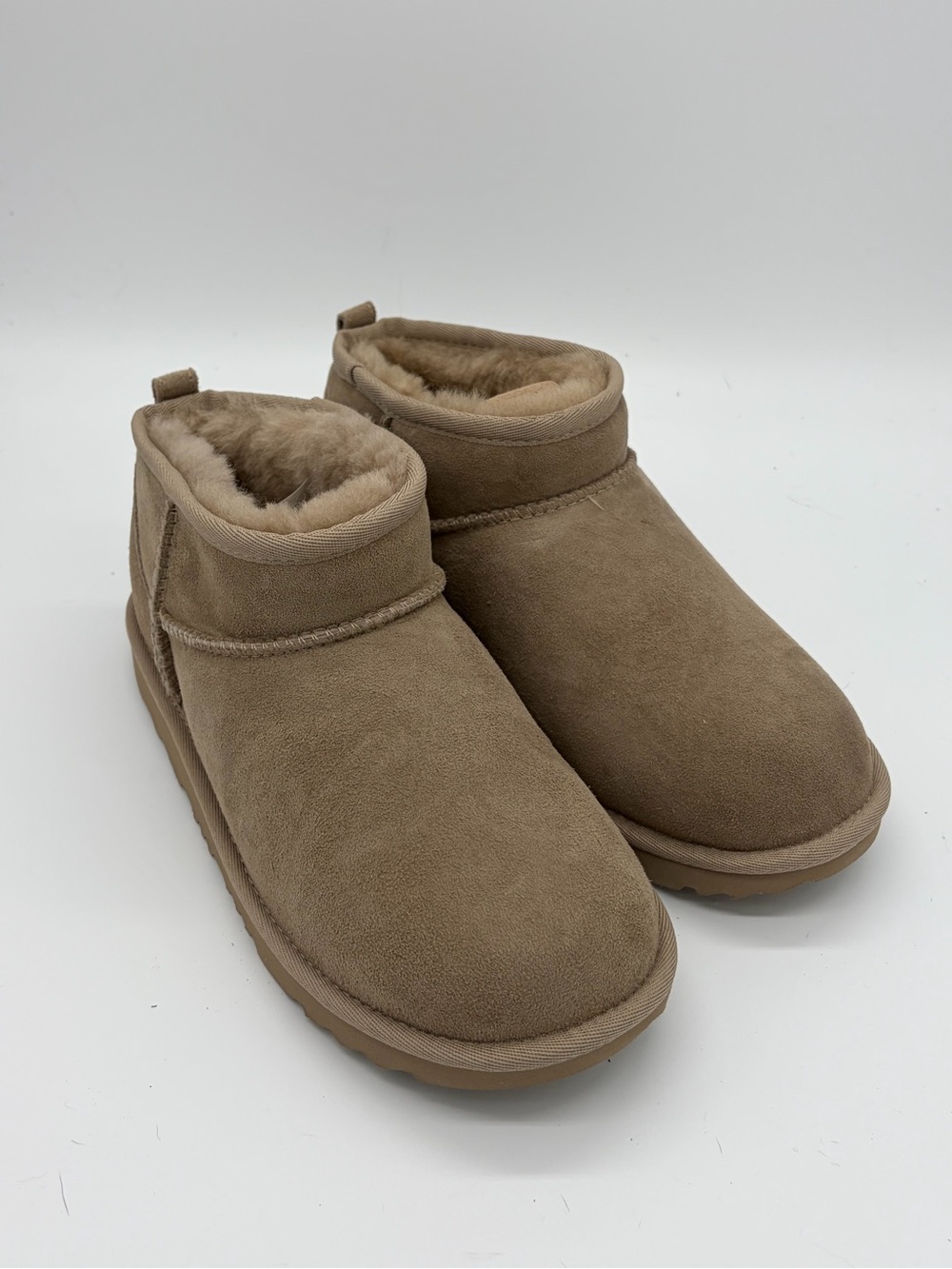 UGG Kids Chestnut Suede Fleece-Lined Slip-On Booties